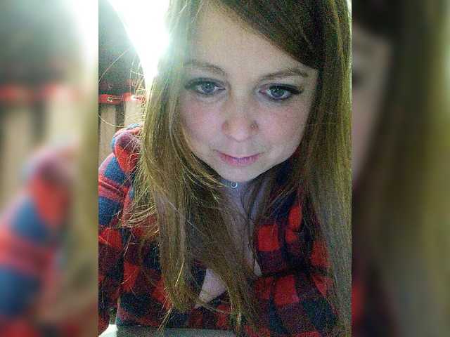 Live sex webcam photo for HairyCrotch #277191658