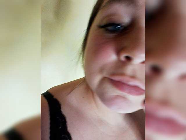 Live sex webcam photo for HairyCrotch #277252111