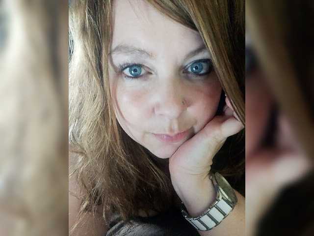 Live sex webcam photo for HairyCrotch #277709819