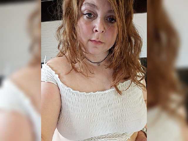 Live sex webcam photo for HairyCrotch #277958782