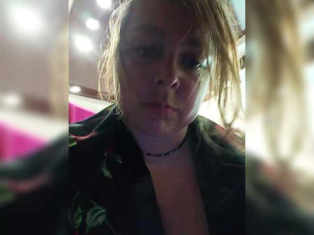 Live sex webcam photo for HairyCrotch #281067183