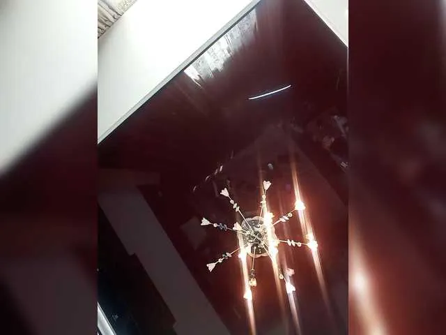 Live sex webcam photo for HairyCrotch #289993930