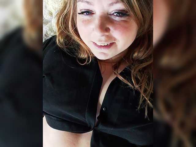 Live sex webcam photo for HairyCrotch #290584709