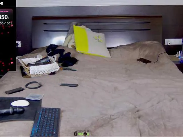 Live sex webcam photo for HairyCrotch #290723438