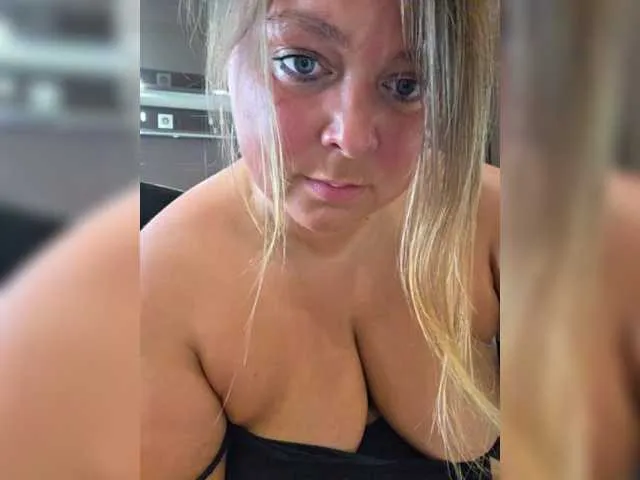 Live sex webcam photo for HairyCrotch #291583158