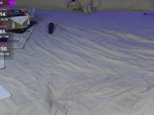 Live sex webcam photo for HairyCrotch #291869561