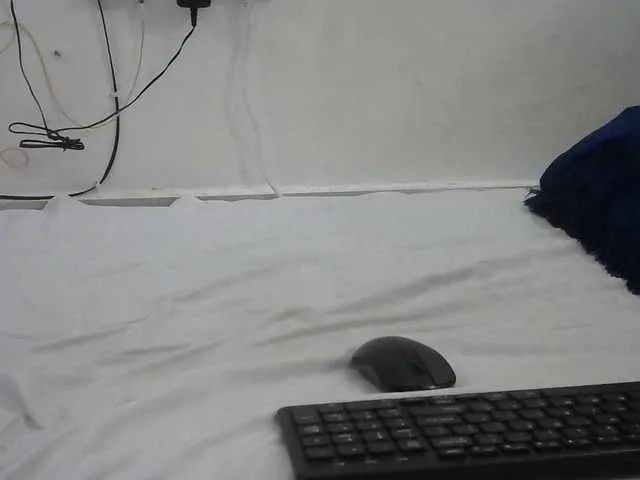 Live sex webcam photo for hairysquiter #291538196