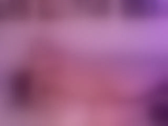 Live sex webcam photo for HaleyGreen #293727832