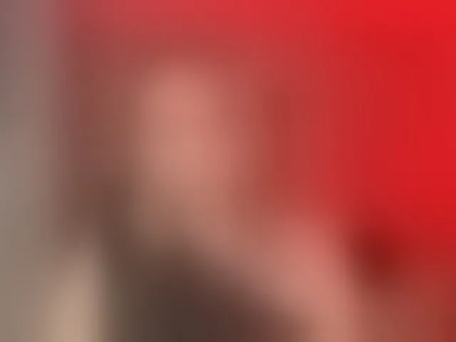 Live sex webcam photo for HaleyGreen #293742663