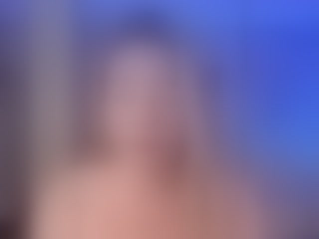 Live sex webcam photo for HaleyGreen #293919786