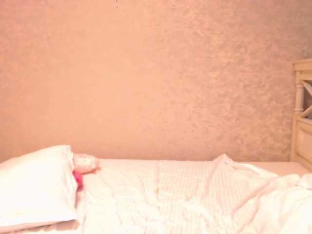 Live sex webcam photo for HalliSun #273251739