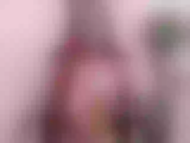 Live sex webcam photo for HallyBekker #276642384