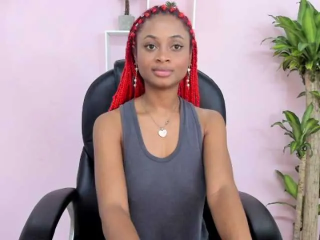 Live sex webcam photo for HallyBekker #276669406