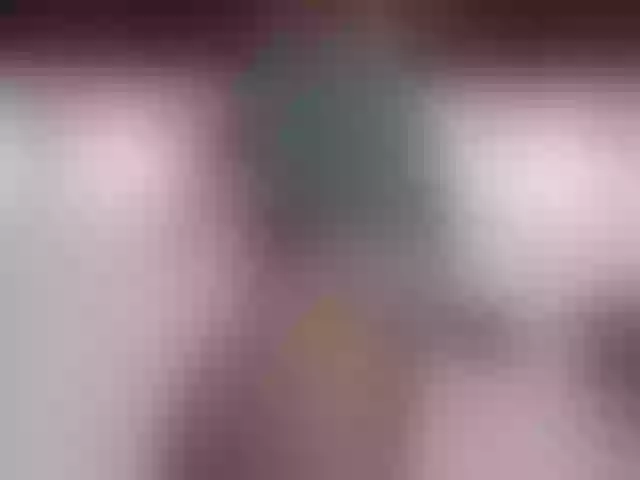 Live sex webcam photo for HallyBekker #276724533