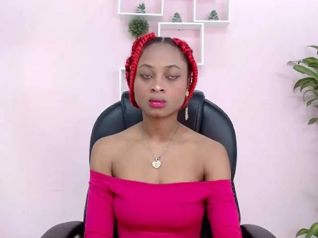 Live sex webcam photo for HallyBekker #276758823