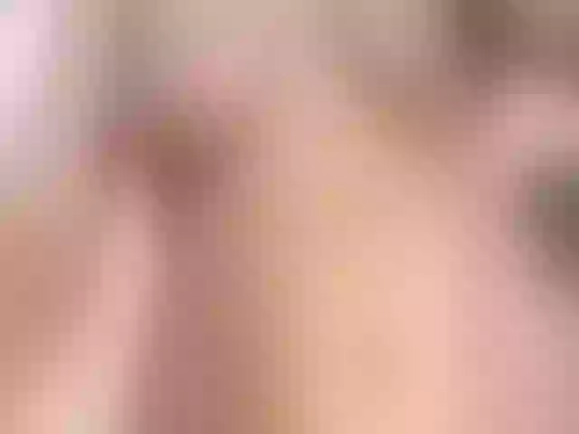 Live sex webcam photo for HallyBekker #276761116