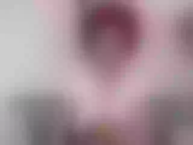 Live sex webcam photo for HallyBekker #276809156