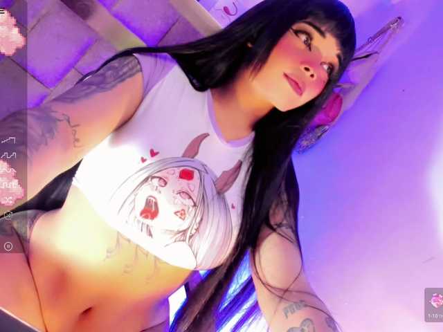 Live sex webcam photo for HalseyTokio #289713893