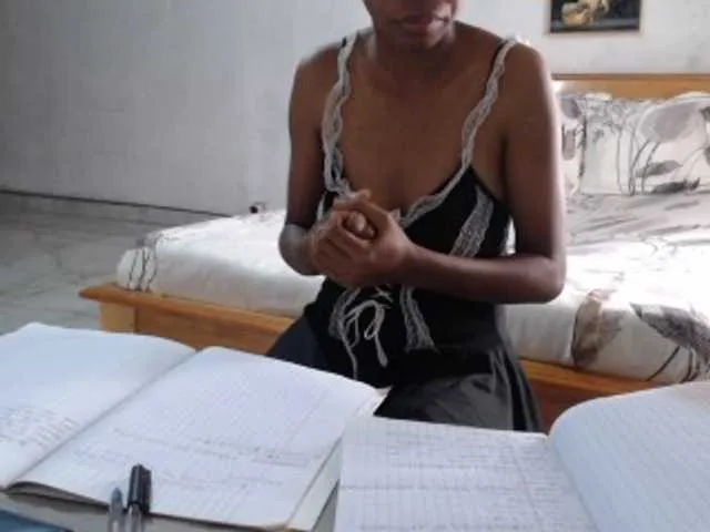 Live sex webcam photo for Hamour #292241494