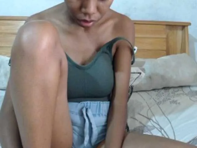 Live sex webcam photo for Hamour #292347080