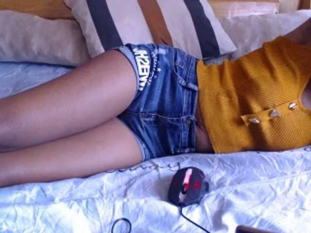 Live sex webcam photo for Hamour #292368419