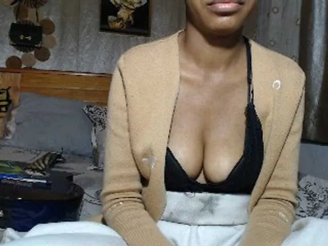 Live sex webcam photo for Hamour #293866777