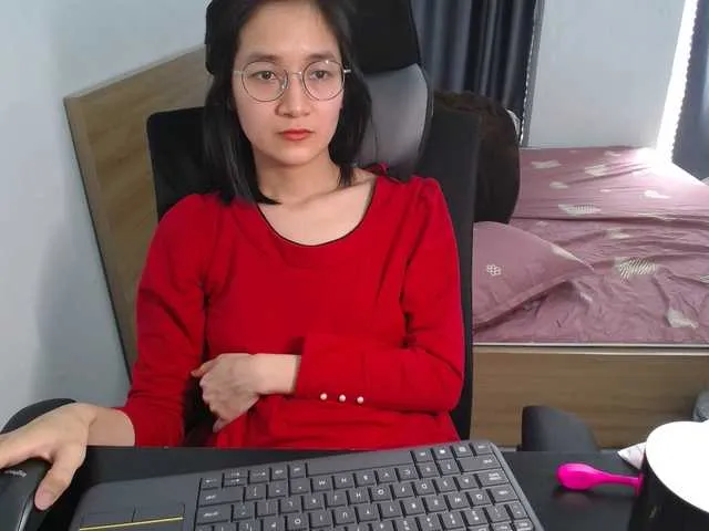 Live sex webcam photo for Hana099 #290493363