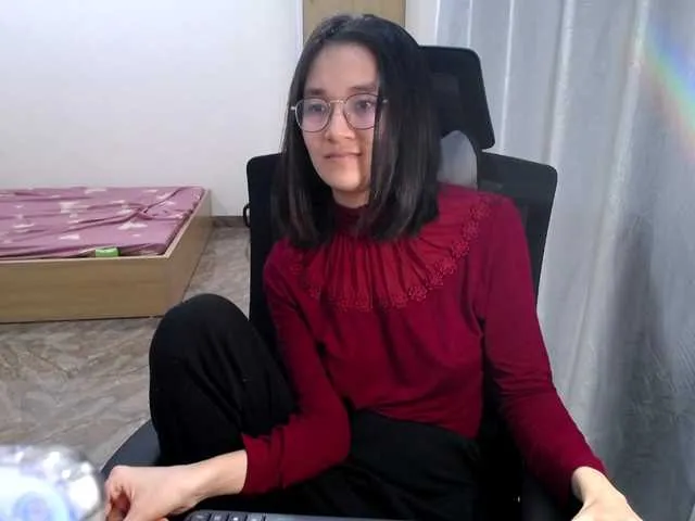 Live sex webcam photo for Hana099 #290653008