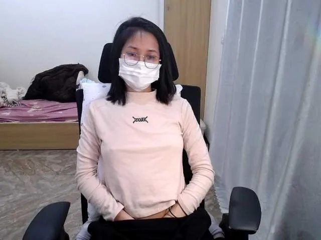Live sex webcam photo for Hana099 #290702758