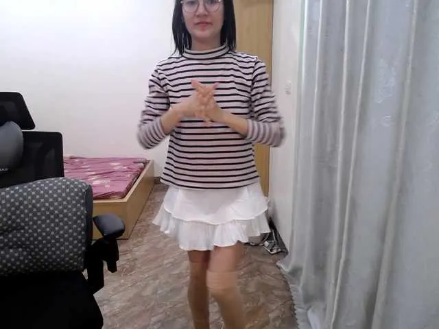 Live sex webcam photo for Hana099 #290748744