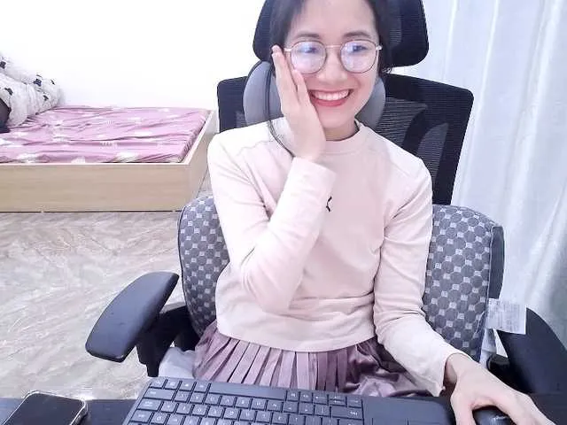 Live sex webcam photo for Hana099 #290804517