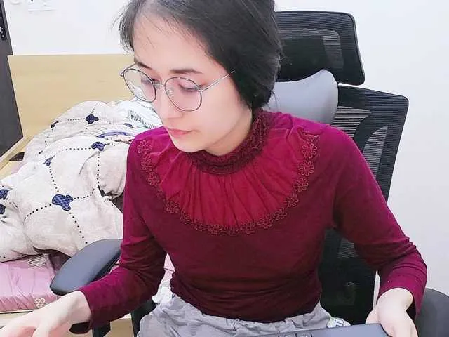 Live sex webcam photo for Hana099 #291129804