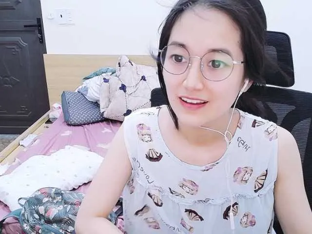 Live sex webcam photo for Hana099 #291196965