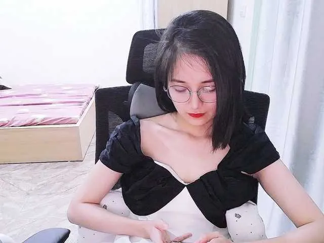 Live sex webcam photo for Hana099 #291305347