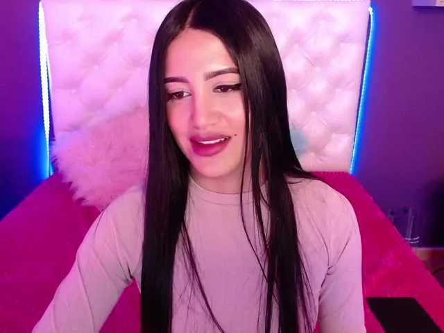 Live sex webcam photo for HanaKyoko #273384219