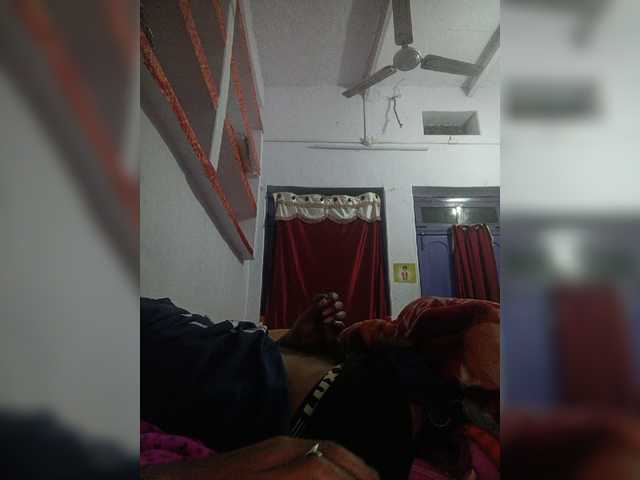 Live sex webcam photo for HandShanti000 #276790065