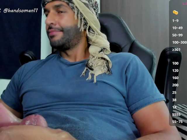 Live sex webcam photo for Handsoman11 #291006062