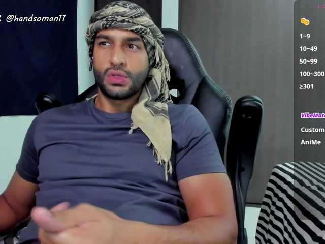 Live sex webcam photo for Handsoman11 #291016254