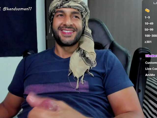 Live sex webcam photo for Handsoman11 #291130941