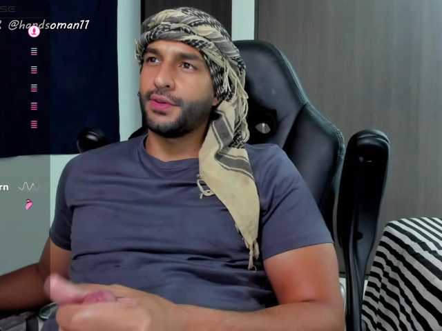 Live sex webcam photo for Handsoman11 #291518894