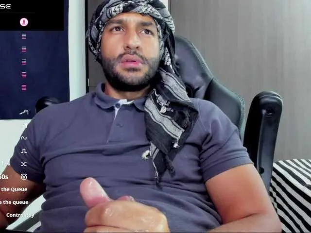 Live sex webcam photo for Handsoman11 #291853661