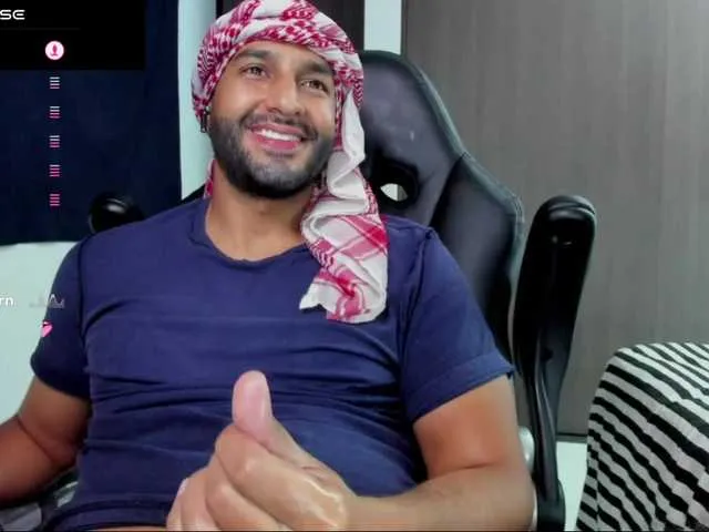 Live sex webcam photo for Handsoman11 #291867285