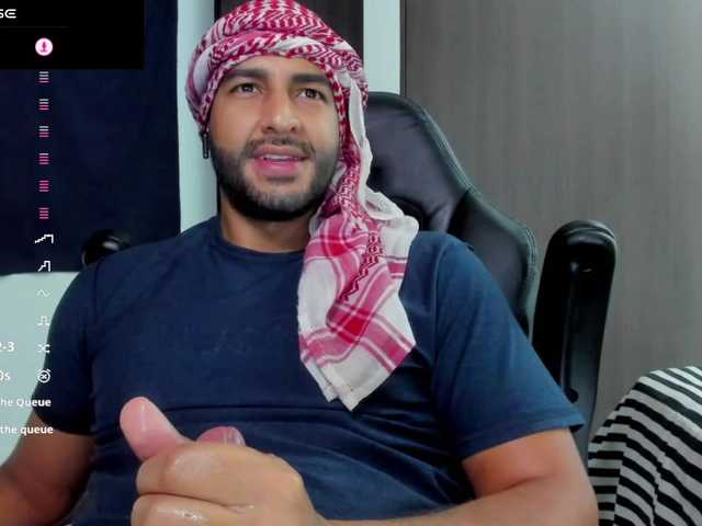 Live sex webcam photo for Handsoman11 #292204994