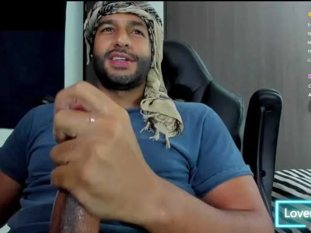 Live sex webcam photo for Handsoman11 #292389609