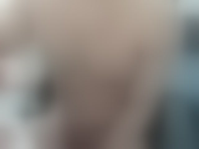 Live sex webcam photo for HandsomeHercules #290442772