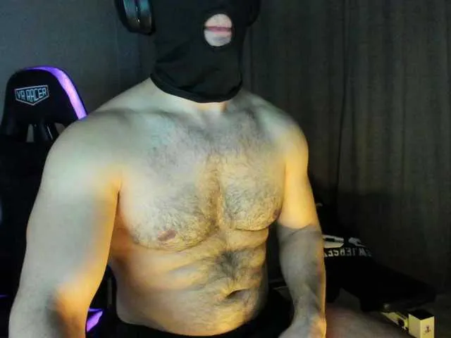Live sex webcam photo for HandsomeHercules #292296987