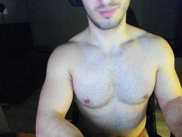 Live sex webcam photo for HandsomeHercules #292797828