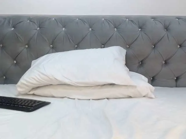 Live sex webcam photo for Handsomen-69 #276616619