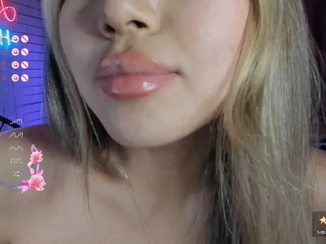 Live sex webcam photo for Hanissa1 #277841941