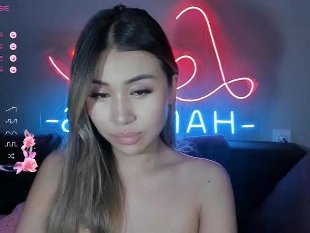 Live sex webcam photo for Hanissa1 #278185426